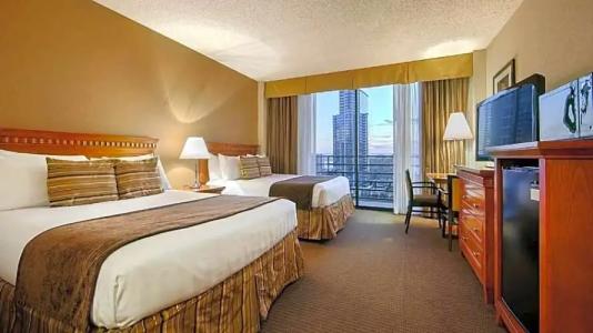 Best Western Plus Bayside Inn - 42