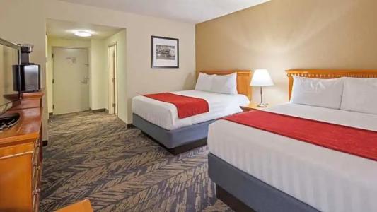 Best Western Plus Bayside Inn - 104