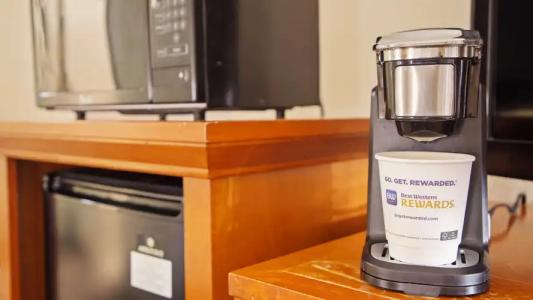 Best Western Plus Bayside Inn - 29