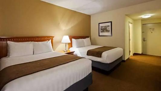 Best Western Plus Bayside Inn - 123