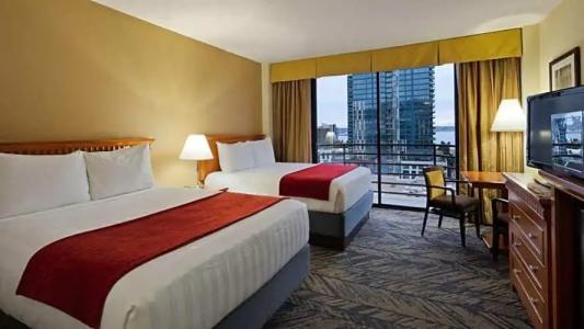 Best Western Plus Bayside Inn - 70