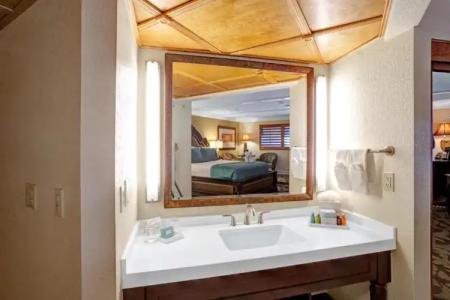 Pacific Terrace - 36