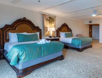 Pacific Terrace - 91