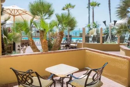 Pacific Terrace - 15