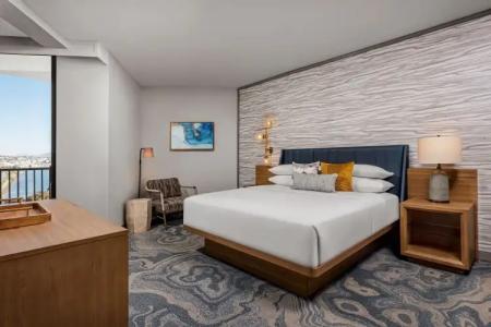 Sheraton San Diego & Marina - 60