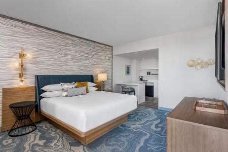 Sheraton San Diego & Marina - 59
