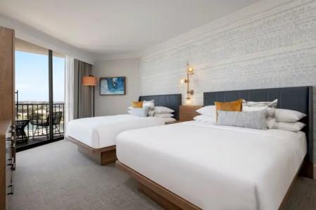 Sheraton San Diego & Marina - 32