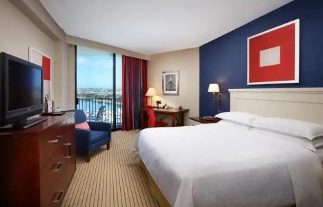 Sheraton San Diego & Marina - 1