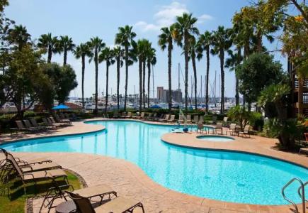 Sheraton San Diego & Marina - 11