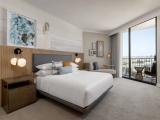 Deluxe Bay Tower Double room with balcony and with bay view