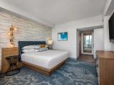 Premier Bay Tower Double Suite with balcony and with bay view
