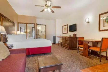 Best Western Plus Hacienda Old Town - 38