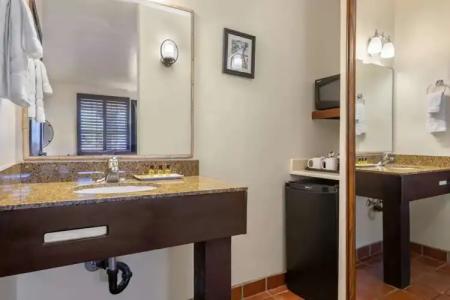 Best Western Plus Hacienda Old Town - 32
