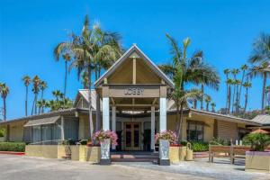 Best Western Seven Seas Hotel