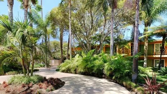 Best Western Seven Seas - 18