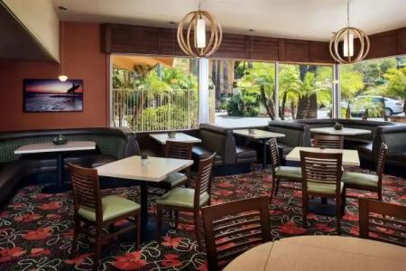 Best Western Seven Seas - 22