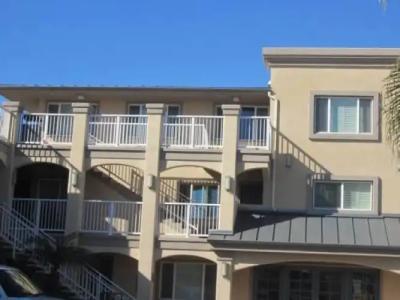 PB Surf Beachside Inn - 23