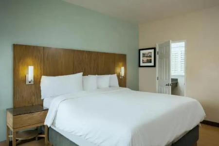 PB Surf Beachside Inn - 29