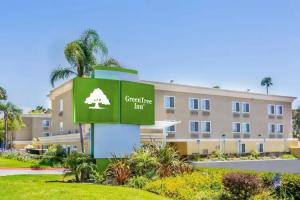 Holiday Inn Express SeaWorld, an IHG Hotel