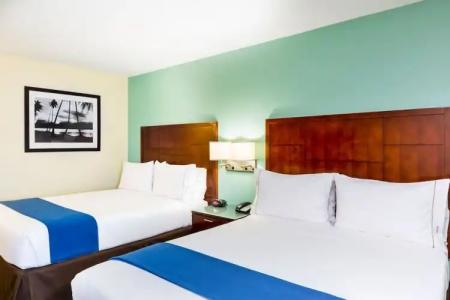 Holiday Inn Express San Diego SeaWorld, an IHG - 41