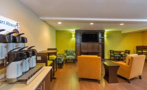 Holiday Inn Express San Diego SeaWorld, an IHG - 7