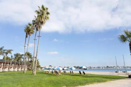 Catamaran Resort and Spa - 21