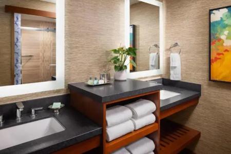 Catamaran Resort and Spa - 45