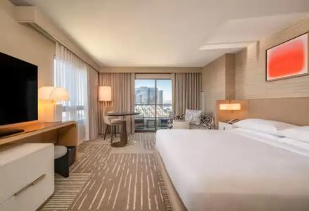 Hilton San Diego Gaslamp Quarter - 64