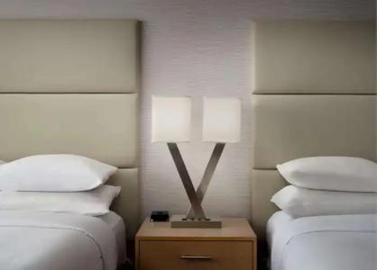 DoubleTree by Hilton Philadelphia Center City - 45