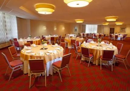 Four Points Philadelphia Northeast - 20