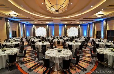 Loews Philadelphia - 42