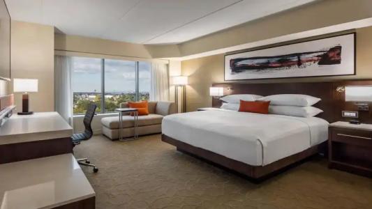 Delta Philadelphia Airport - 4