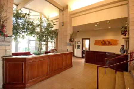 The Cliffs at Peace Canyon - 34