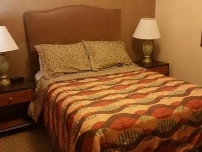 The Cliffs at Peace Canyon - 40