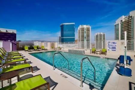SpringHill Suites by Marriott Las Vegas Convention Center - 53