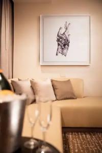 Palms Casino Resort - 10