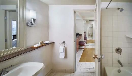 Rio All-Suite & Casino - 8