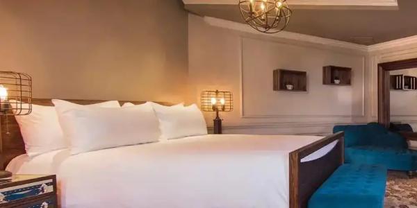 The Cromwell & Casino - 65