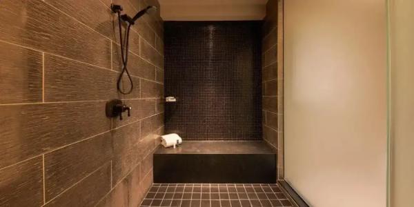 The Cromwell & Casino - 70