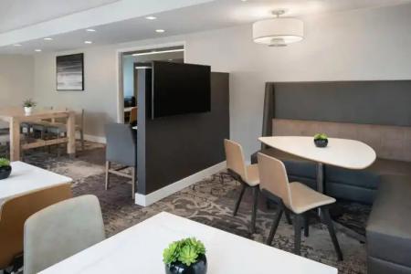Residence Inn by Marriott Las Vegas Convention Center - 25