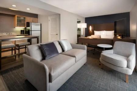 Residence Inn by Marriott Las Vegas Convention Center - 24