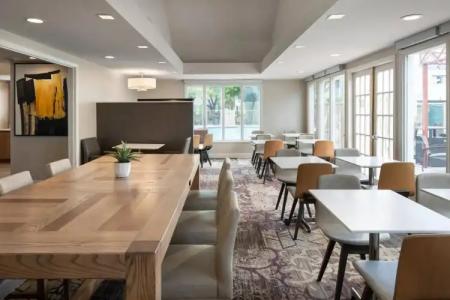 Residence Inn by Marriott Las Vegas Convention Center - 28