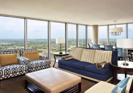 Sheraton New Orleans - 7