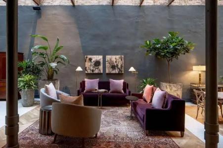 The Eliza Jane, in The Unbound Collection by Hyatt - 19