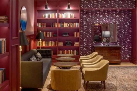 The Eliza Jane, in The Unbound Collection by Hyatt - 1