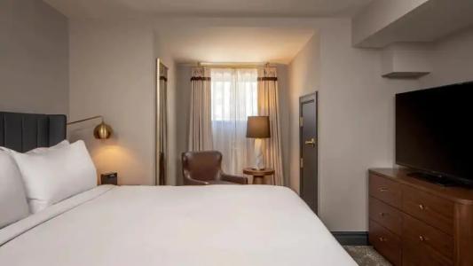 The Eliza Jane, in The Unbound Collection by Hyatt - 57