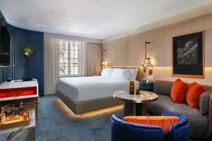 W - French Quarter Hotel