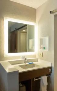 Holiday Inn Express New Orleans Downtown, an IHG - 41