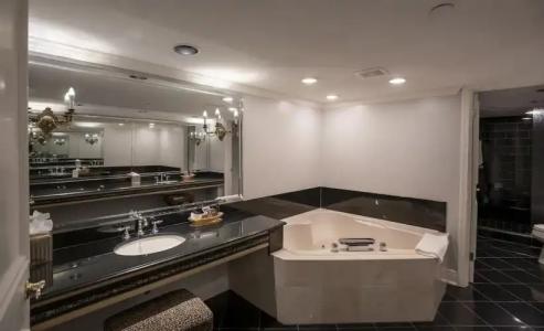 Bourbon Orleans - 226