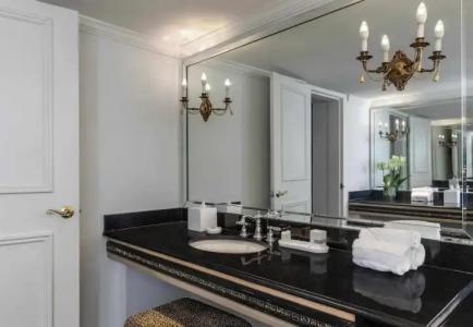 Bourbon Orleans - 205